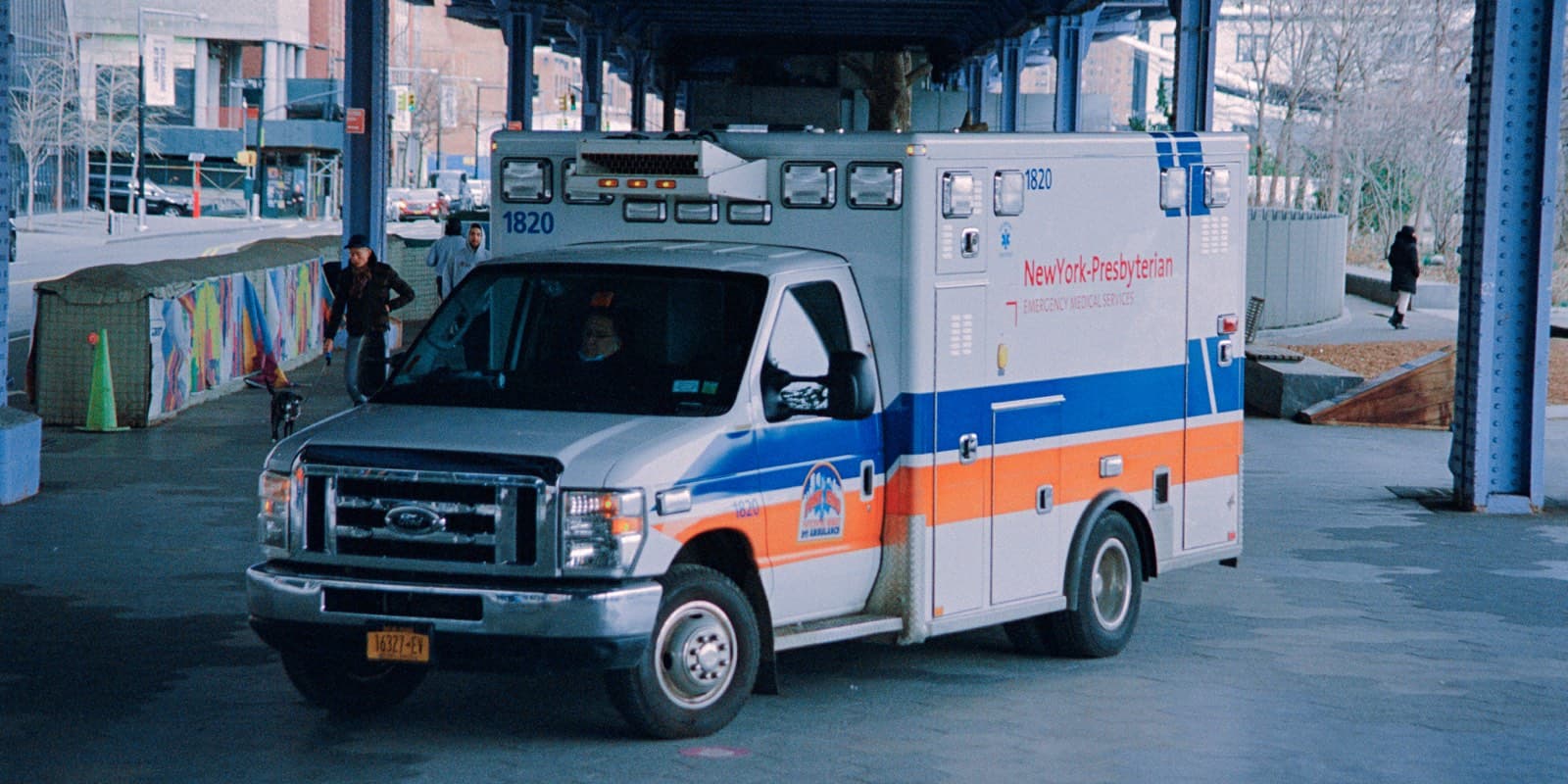 Film hero — cinematic wide shot