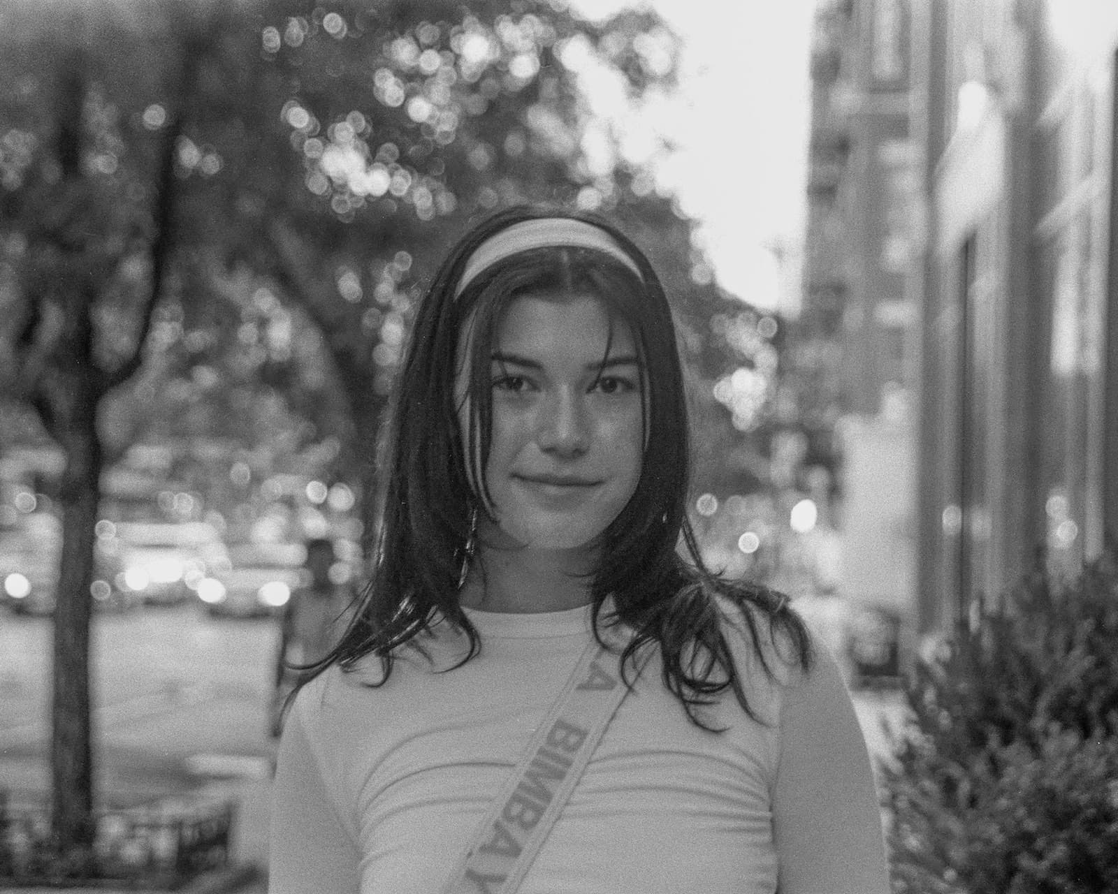 Portraits — frame 04